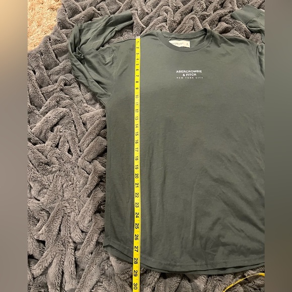 Abercrombie & Fitch army green long sleeve t-shirt size medium - Picture 8 of 10